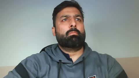 Snapshot of burlymonster chatting on February 15, 11:06 am Hairy Arabian online show from February 15, 11:06 am
