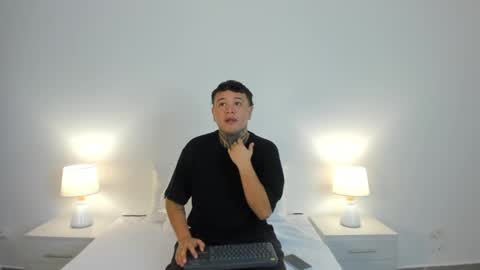 Nova and Sammy online show from May 27, 11:18 am