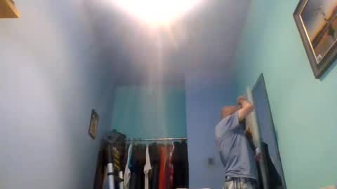 burnleyguy1977 online show from June 28, 4:41 am