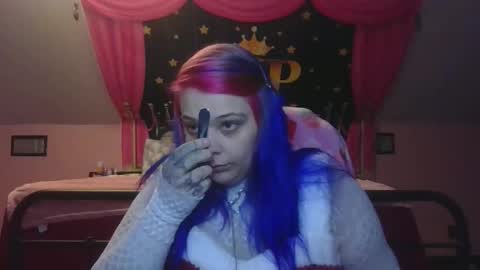 lilly online show from December 21, 8:10 am