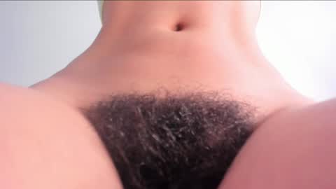 Snapshot of bush_woman chatting on February 12, 7:02 pm Larisa online show from February 12, 7:02 pm
