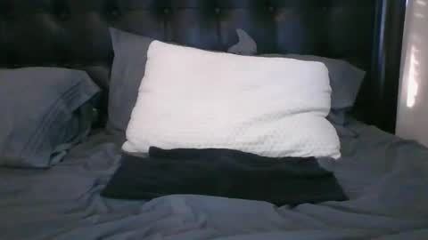 Snapshot of bushmaster42 chatting on February 17, 2:28 pm Bushmaster42 online show from February 17, 2:28 pm