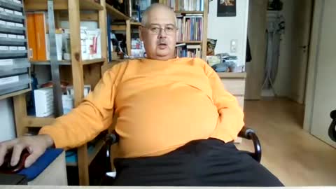 busi online show from June 15, 3:26 pm