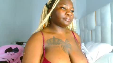 Snapshot of busty_mellons69 chatting on September 19, 11:47 am busty_mellons69 online show from September 19, 11:47 am