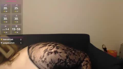 BustyBonnieUK online show from September 25, 9:33 pm