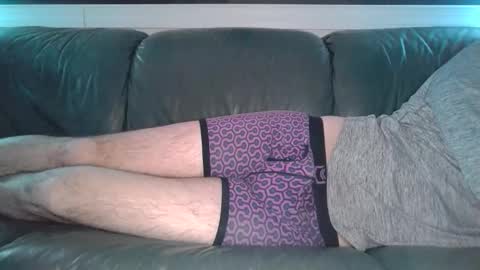 Snapshot of busyguybg chatting on October 30, 12:44 am busyguybg online show from October 30, 12:44 am