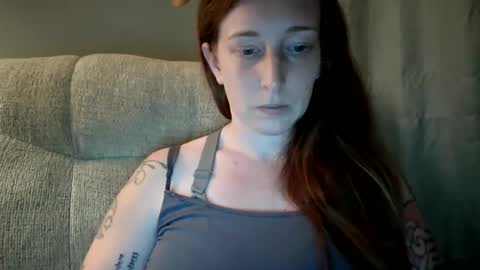 Snapshot of butcherbaby92 chatting on September 13, 2:58 am butcherbaby online show from September 13, 2:58 am