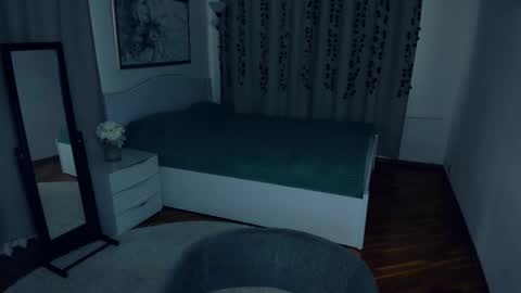 Sabrina online show from September 19, 6:28 am