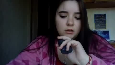 butterfly18988 online show from October 18, 1:15 pm