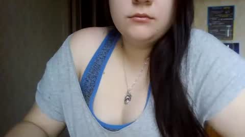 butterfly18988 online show from October 20, 6:07 am