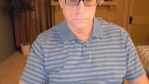 Miles online show from December 26, 1:21 pm