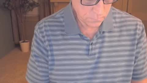 Miles online show from December 30, 10:53 am