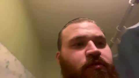 Snapshot of buzzed_gaming chatting on December 4, 2:47 am buzzed_gaming online show from December 4, 2:47 am