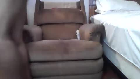 Snapshot of bygd334 chatting on March 10, 1:10 pm biggdw79 online show from March 10, 1:10 pm