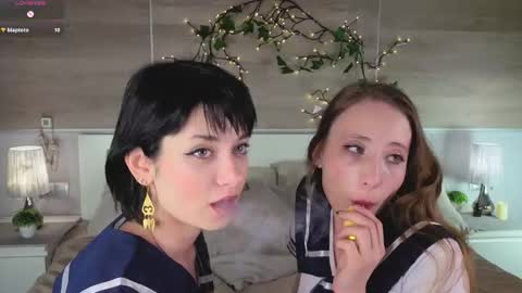 Hi everyoneim Mayglad to see you online show from October 12, 3:15 pm