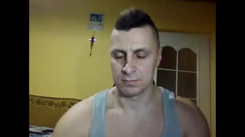 bzykacz1988 online show from February 18, 5:35 pm