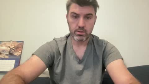 Snapshot of c_life128 chatting on January 11, 10:18 pm c_life128 online show from January 11, 10:18 pm