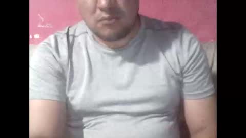 Snapshot of cachito83915 chatting on December 17, 3:28 am Cachudosexy online show from December 17, 3:28 am