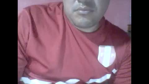 Snapshot of cachito83915 chatting on December 20, 3:14 am Cachudosexy online show from December 20, 3:14 am