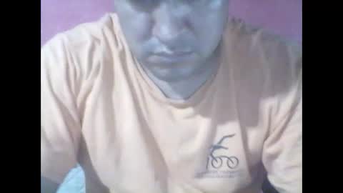 Snapshot of cachito83915 chatting on February 2, 3:10 am Cachudosexy online show from February 2, 3:10 am