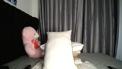 EVA online show from February 22, 3:45 am