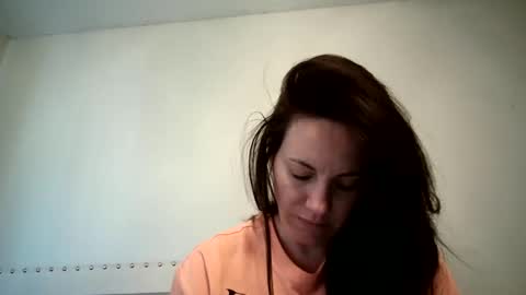 Snapshot of caitie__citrine chatting on February 24, 9:52 pm Caitie Citrine online show from February 24, 9:52 pm