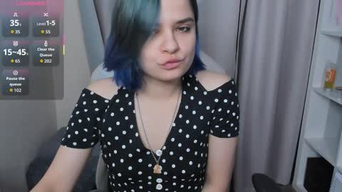 Gina online show from November 29, 10:01 am