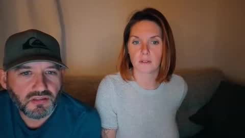 Snapshot of cajo40 chatting on October 29, 1:51 am cajo40 online show from October 29, 1:51 am