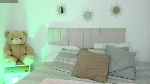 NORA online show from April 26, 6:00 am