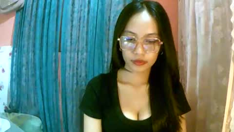 Freya online show from January 7, 10:53 am