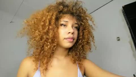 Snapshot of calliedemon_ chatting on September 17, 10:19 am Callie online show from September 17, 10:19 am