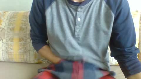 Snapshot of calvin_sexy_arab chatting on February 20, 1:51 pm calvin_sexy_arab online show from February 20, 1:51 pm