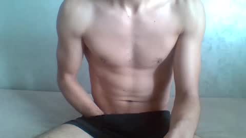 Snapshot of calvin_sexy_arab chatting on January 6, 1:52 pm calvin_sexy_arab online show from January 6, 1:52 pm