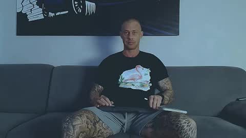 Calvin  online show from March 2, 7:37 am