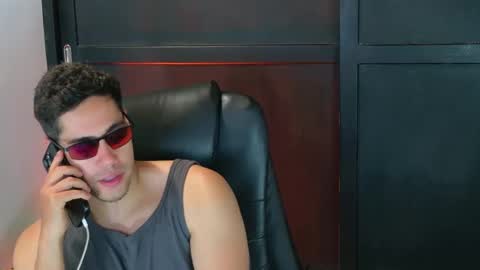 Snapshot of camara110 chatting on September 18, 2:37 am camara110 online show from September 18, 2:37 am