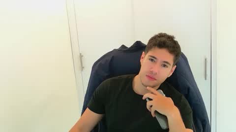 camara110 online show from November 25, 3:27 am