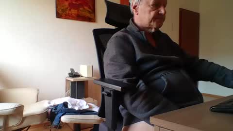 camcologne online show from February 18, 11:11 am