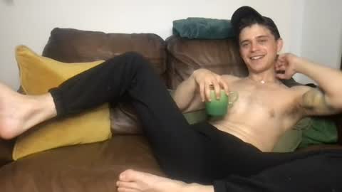 CamDoAttitude online show from July 3, 10:14 pm
