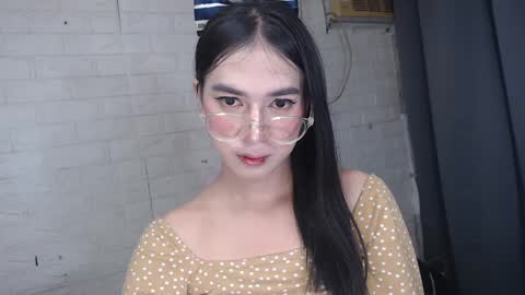 Snapshot of camela_star chatting on February 2, 2:38 am camela_star online show from February 2, 2:38 am