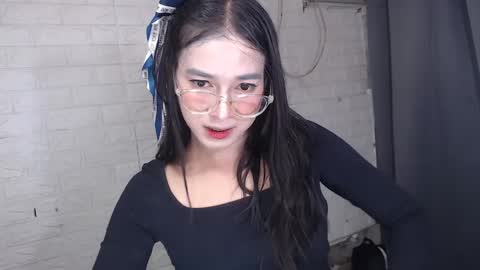 Snapshot of camela_star chatting on January 27, 9:22 pm camela_star online show from January 27, 9:22 pm