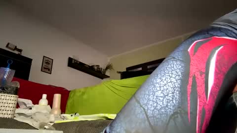 Snapshot of camelion90 chatting on January 5, 6:35 am Marco online show from January 5, 6:35 am