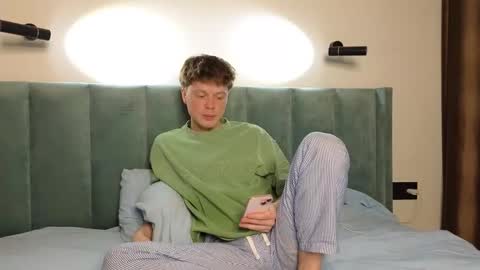 Cameron online show from February 3, 4:11 pm