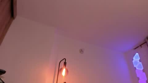 Cameron online show from March 26, 12:50 am