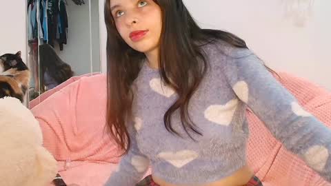 Snapshot of cami_casti777 chatting on February 3, 11:20 am trini-1000 online show from February 3, 11:20 am