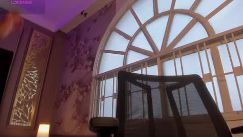 Snapshot of cami_hunter chatting on December 10, 4:27 pm online show from December 10, 4:27 pm