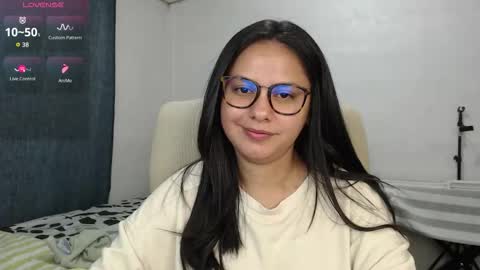 Camila Valbuena online show from February 26, 4:05 am