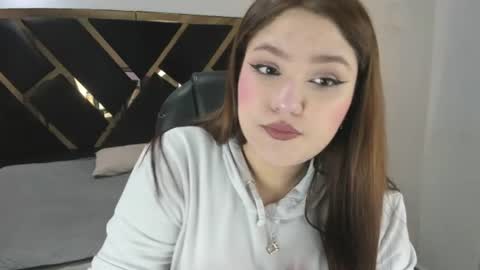 Camila Osorio online show from July 2, 7:19 pm