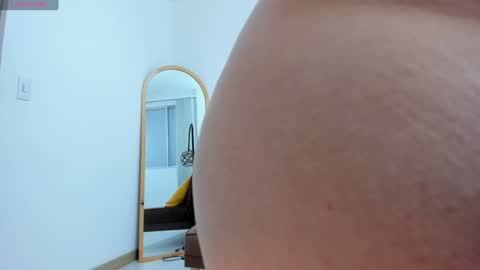 Camila online show from January 30, 6:56 am