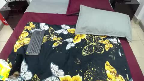 Snapshot of camiilareyes chatting on September 18, 2:54 pm CamiilaReyes online show from September 18, 2:54 pm