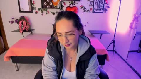 camila_bj online show from June 27, 4:51 am